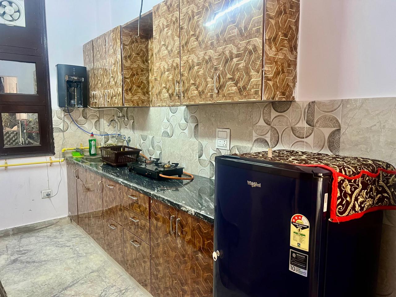 Kitchenette Stay Noida